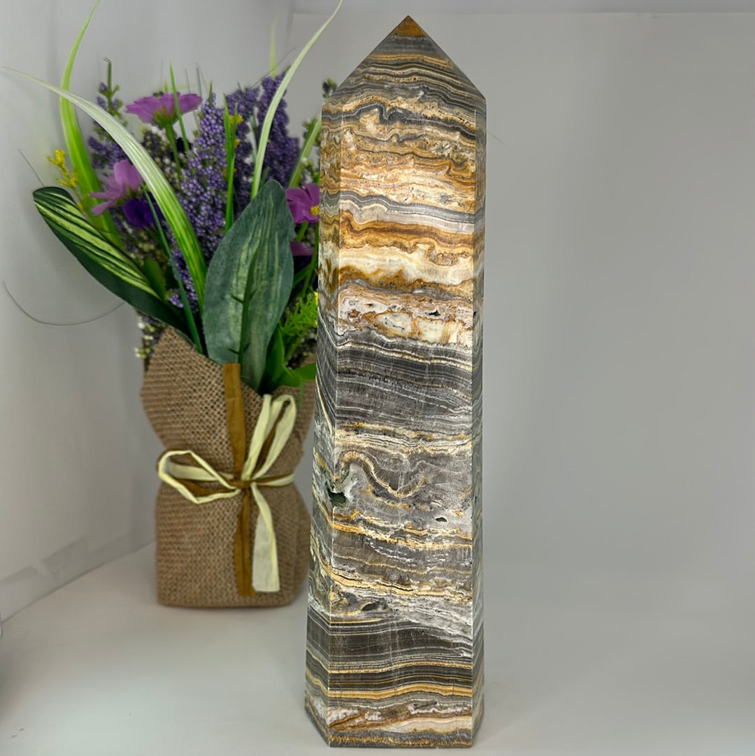 Lace Agate Tower