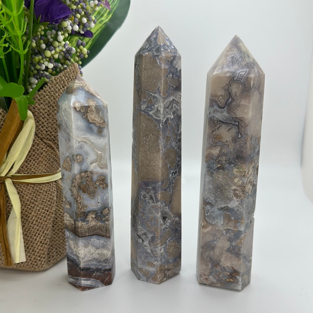 Blue Flower Agate Tower