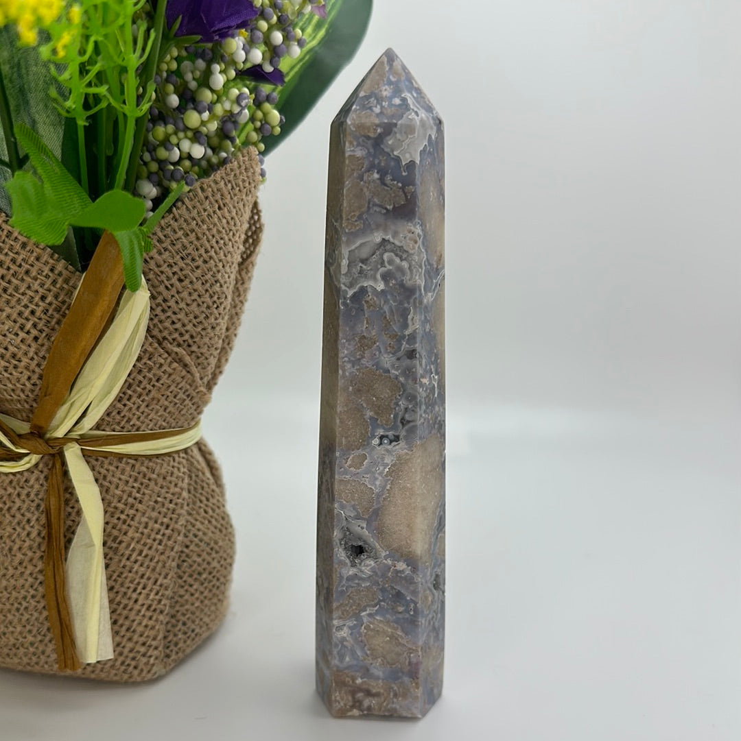 Blue Flower Agate Tower