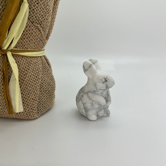 Howlite Bunny Carving